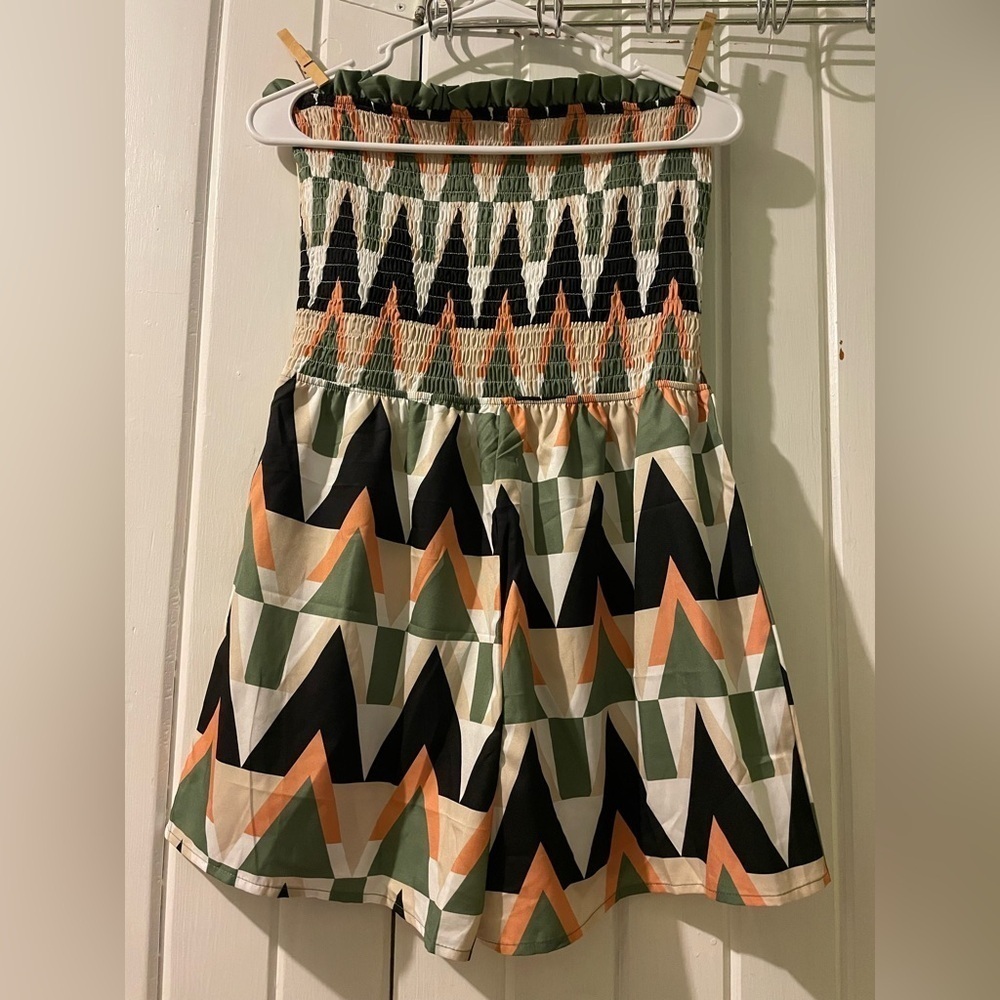Chic Me sleeveless romper-large NWOT - Picture 5 of 6